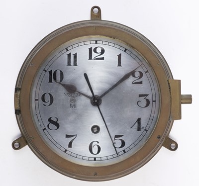 Lot 294 - Kriegsmarine. WWII German Kriegsmarine bulkhead brass case clock