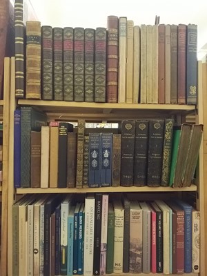 Lot 462 - London Reference. A large collection of 19th and 20th century London, History and topography reference and related.