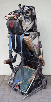 Lot 135 - Ejector seat. A Martin Baker Mk 3L/2 Mk 2 ejector seat from Handley Page Victor B. Mk 1 XH 593