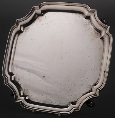 Lot 713 - Salver. A George V silver salver by S Blanckensee & Son Ltd, Chester, 1934