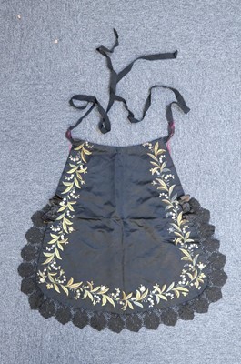 Lot 464 - Clothing. A group of Victorian & Edwardian gentlemen's hats, & other items