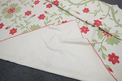 Lot 516 - Quilt. A Whig Rose pattern quilt, American, late 19th century
