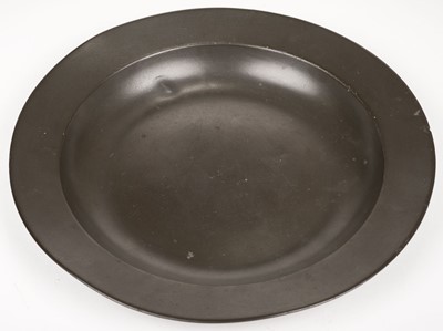 Lot 421 - Pewter. A George I pewter plate by Nicholas Jackman of Walbrook, London, circa 1720