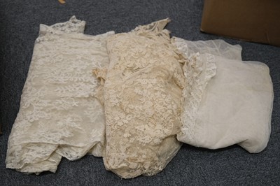 Lot 540 - Lace. A collection of lace, 19th and early 20th century