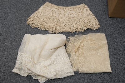 Lot 540 - Lace. A collection of lace, 19th and early 20th century