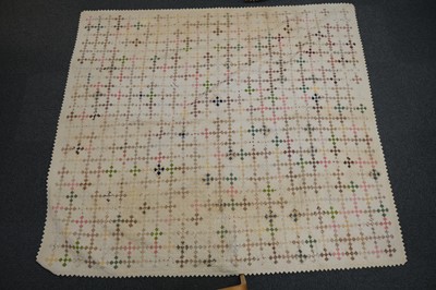 Lot 515 - Quilt. A Victorian yo-yo quilt, & 4 others
