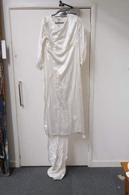 Lot 267 - Clothing. A 1940s wedding dress, & other wedding dresses and paraphernalia