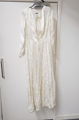 Lot 267 - Clothing. A 1940s wedding dress, & other wedding dresses and paraphernalia