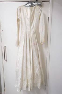 Lot 267 - Clothing. A 1940s wedding dress, & other wedding dresses and paraphernalia