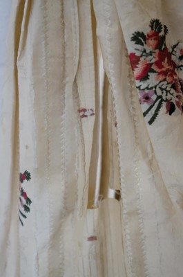 Lot 271 - Clothing. A Spitalfields silk overdress, circa 1780s