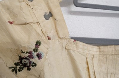Lot 271 - Clothing. A Spitalfields silk overdress, circa 1780s