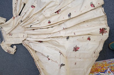 Lot 271 - Clothing. A Spitalfields silk overdress, circa 1780s