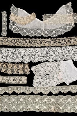 Lot 329 - Irish. A group of Irish crochet items, mid 19th-early 20th c., & Limerick, Youghal, Carrickmacross