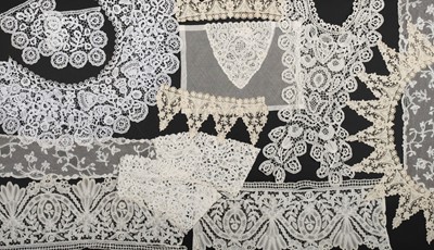 Lot 327 - Honiton. A group of lace items, Devon, 18th-early 20th century