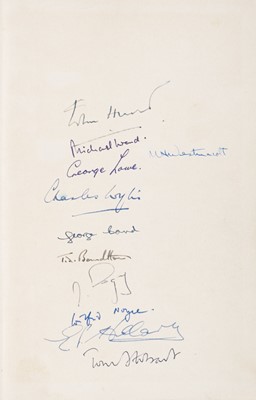 Lot 19 - Hunt (John). The Ascent of Everest, 1st edition, London: Hodder & Stoughton, 1953