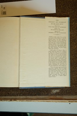 Lot 19 - Hunt (John). The Ascent of Everest, 1st edition, London: Hodder & Stoughton, 1953