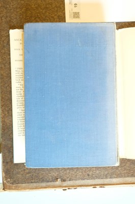 Lot 19 - Hunt (John). The Ascent of Everest, 1st edition, London: Hodder & Stoughton, 1953