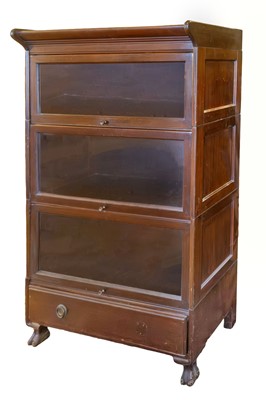 Lot 335 - Bookcase. A 1920s Globe Wernicke style mahogany bookcase