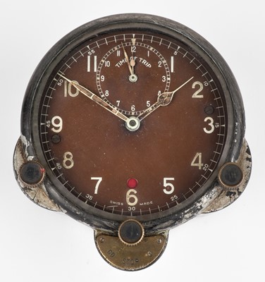 Lot 107 - Aircraft clock. A WWII Jaeger-pattern “Time of Trip” instrument-board 8-day clock