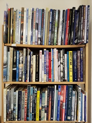 Lot 480 - Aviation. A large collection of modern aviation reference & related