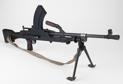 Lot 552 - Light Machine Gun. WWII Enfield Mk I .303 Bren Gun (deactivated)
