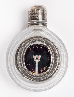 Lot 453 - Scent Bottle. A George III glass scent bottle, circa 1795