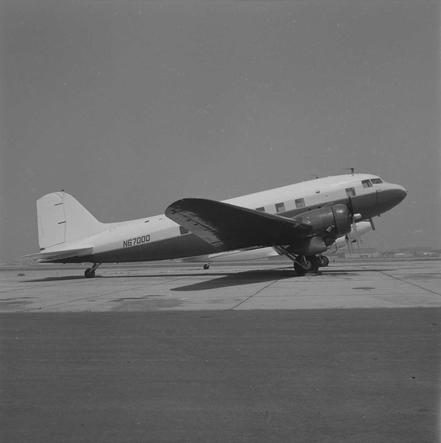 Lot 8 - Aviation negatives. Black and white negatives, circa 1934-2002, approximately 24,500
