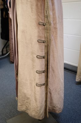 Lot 297 - Clothing. An Edwardian velvet coat, Jean Burger, New York, circa 1910