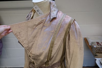 Lot 297 - Clothing. An Edwardian velvet coat, Jean Burger, New York, circa 1910