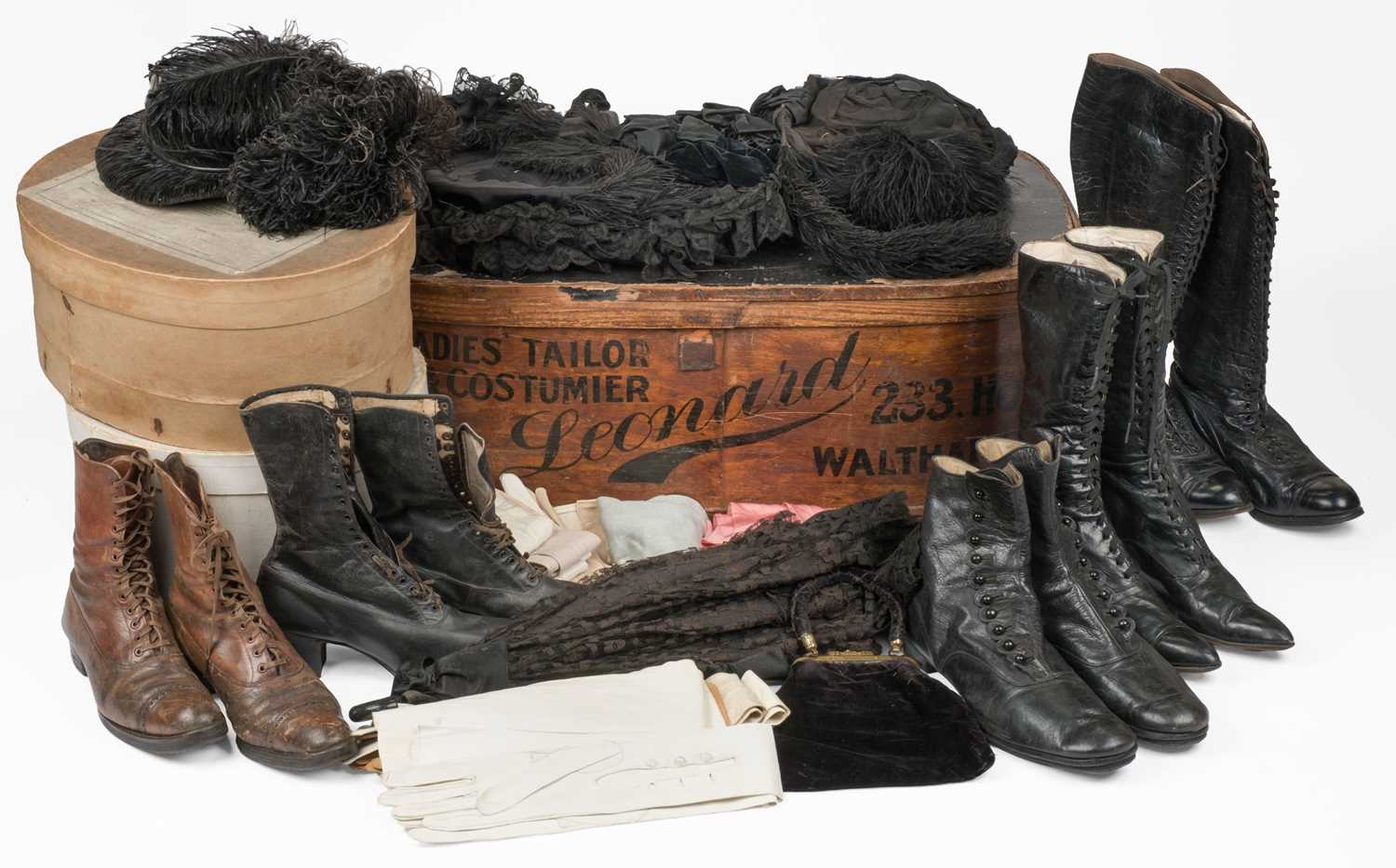 Lot 295 - Clothing. A group of Victorian & Edwardian hats, shoes, and other accessories