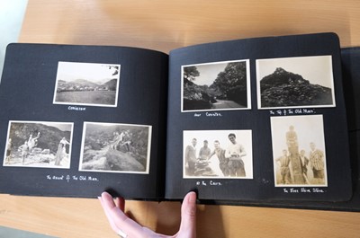 Lot 17 - Great Britain & Europe. A collection of 16 photograph albums, late 19th/20th c.