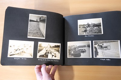 Lot 17 - Great Britain & Europe. A collection of 16 photograph albums, late 19th/20th c.