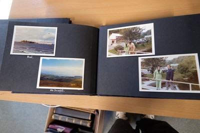 Lot 17 - Great Britain & Europe. A collection of 16 photograph albums, late 19th/20th c.
