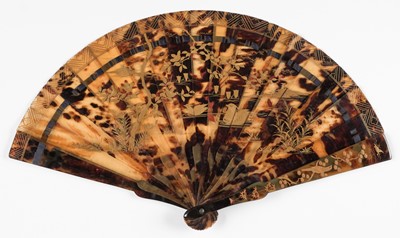 Lot 374 - Tortoiseshell Fan. A gilt lacquered fan, circa 1900, & 5 others