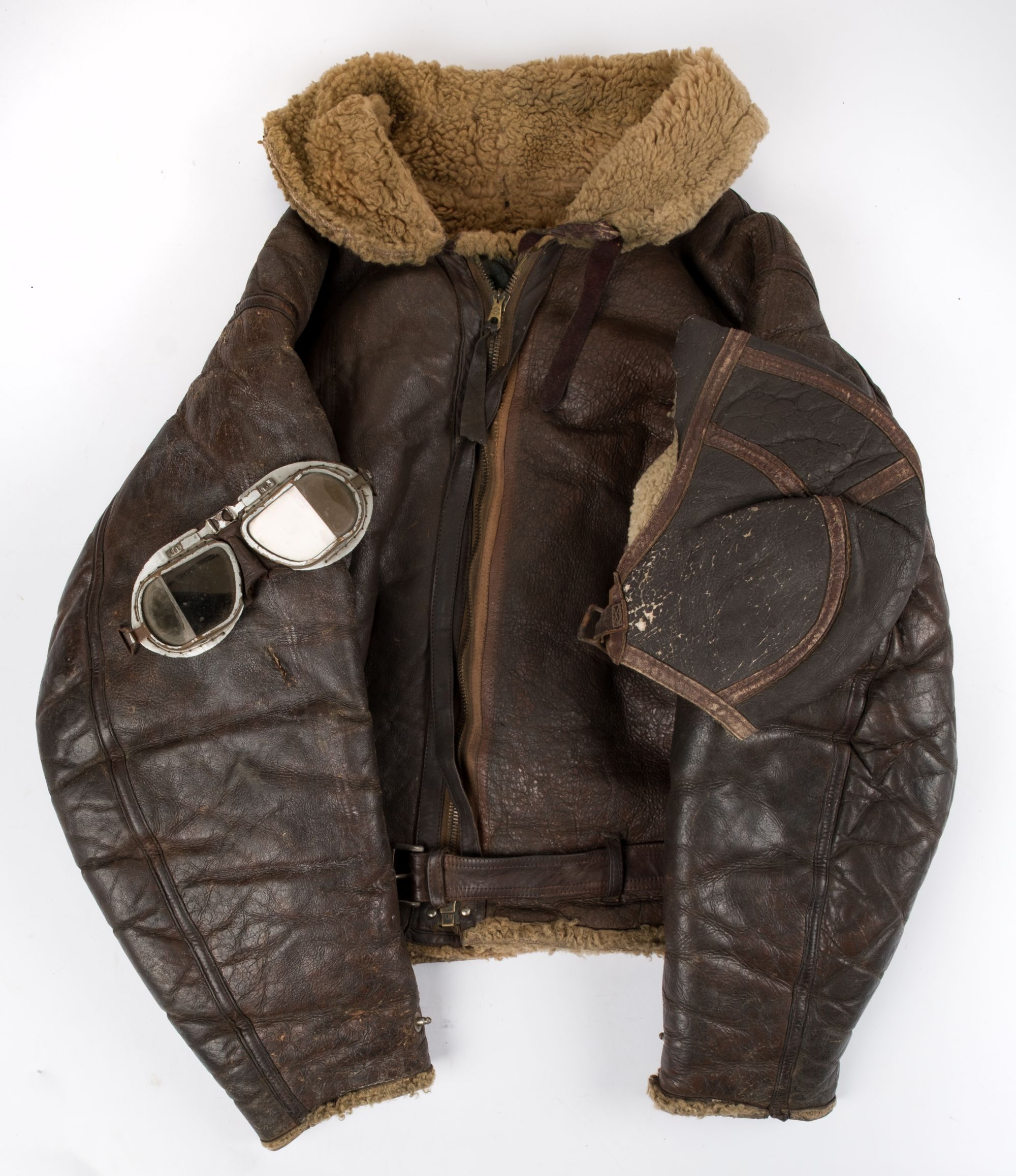 Lot 174 - Flying Apparel. A WWII RAF Irvin brown