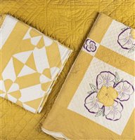 Lot 441 - Quilt.
