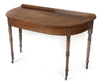 Lot 462 - Side Table.