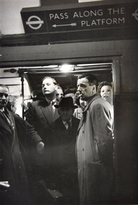 Lot 143 - Cartier-Bresson, Henri, 1908-2004